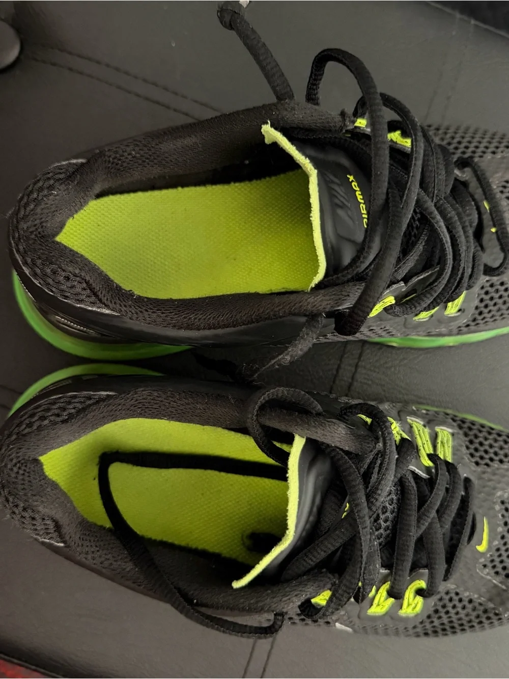 Nike Kids Black and Neon Yellow/Green Running Sneakers